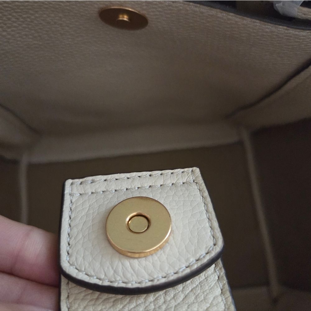 Tory Burch McGraw Dragonfly Tote/ Crossbody Bag In Brie - Picture 9 of 11